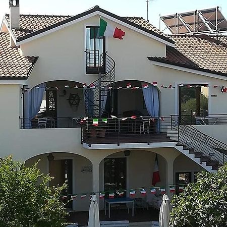 Casa Di Livia Daire SantʼAnna Arresi Dış mekan fotoğraf