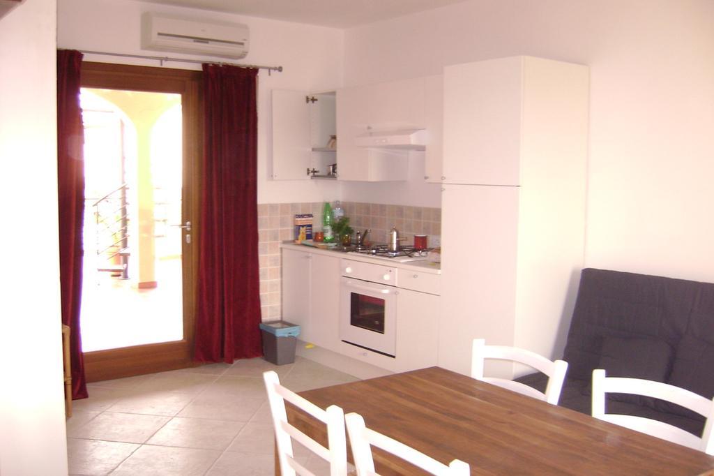 Casa Di Livia Daire SantʼAnna Arresi Dış mekan fotoğraf